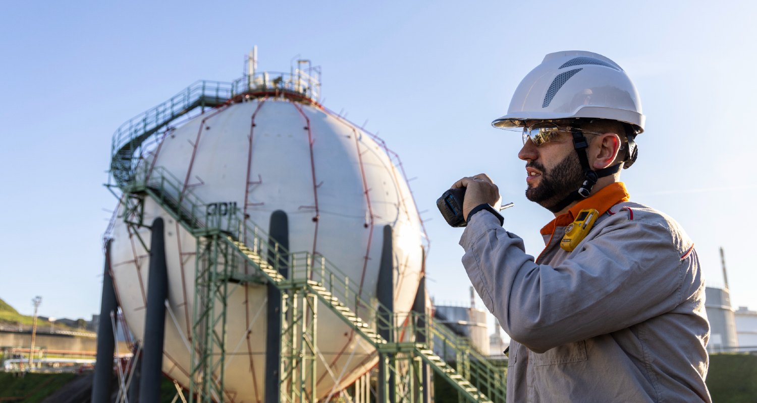 Operario en la refinería de A Coruña